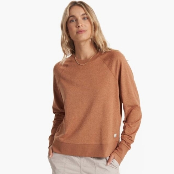 Vuori Tops - Vuori Long-Sleeve Halo Dreamknit Crew Sweatshirt In Palo Santo Heather